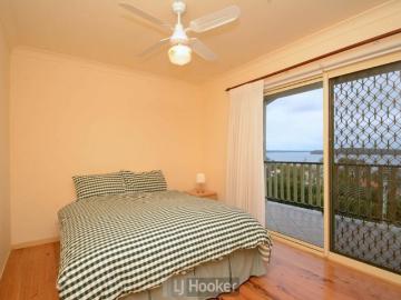 GREAT VIEWS AND LOW MAINTENANCE LIVING