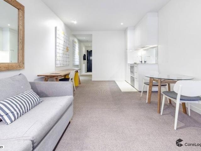 Great views, Central location, Metres from the beach!