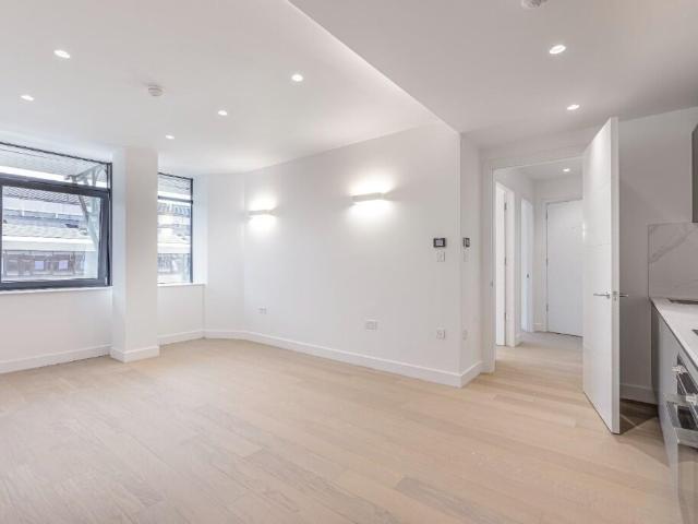 Great West Road, London, TW8 9GP, United Kingdom | 2 bed apartment for rent #140658983 | Rentberry