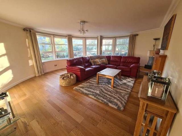 Great Western Road, Aberdeen, AB10