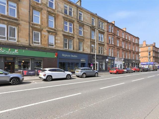 Great Western Road, Glasgow, G4 3 bed apartment to rent £2,250 pcm £519 pw