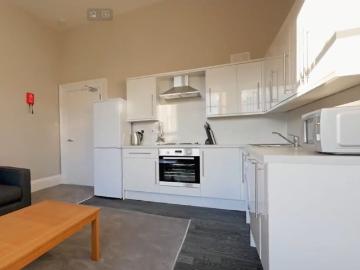 Woodlands, London, Greater London - Equipped kitchen