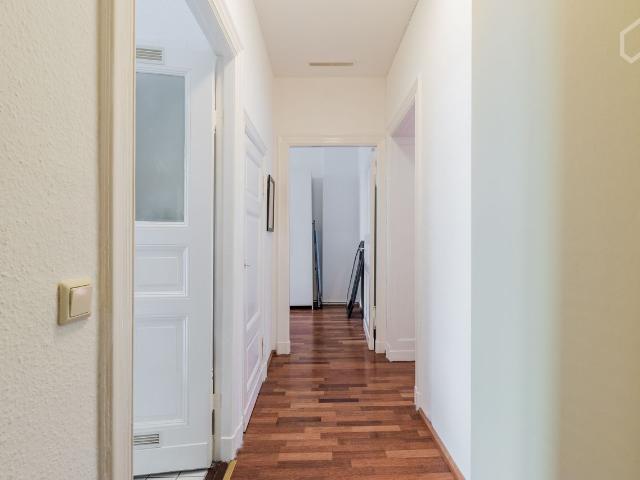 Great and fashionable apartment located in Steglitz Berlin, Berlin Amsterdam Apartments for Rent