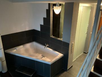 Great apartment in quiet street, Stuttgart Amsterdam Apartments for Rent