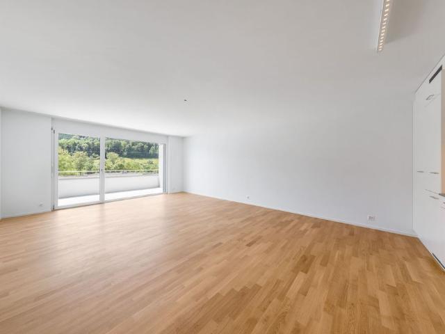 Great attic apartment is looking for you!