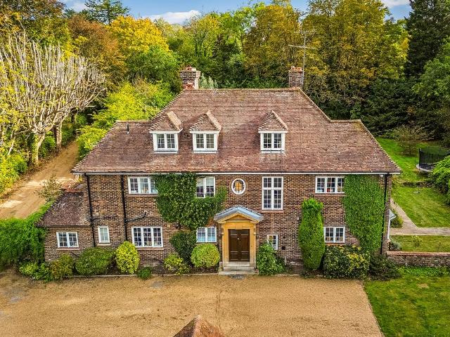 Great Austins, Farnham, Surrey GU9, 7 bed detached house to rent, £5,000 pcm | PrimeLocation
