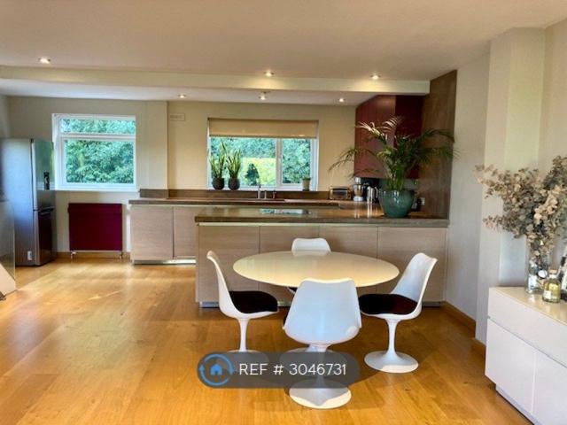 Great Brownings, London SE21, 3 bed maisonette to rent, £2,850 pcm | PrimeLocation