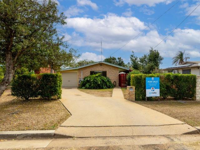 Great Brick Downsizer Neat & Tidy on 607m2