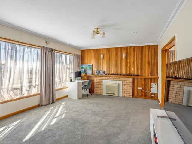 Great Brick Family Home in Convenient Location