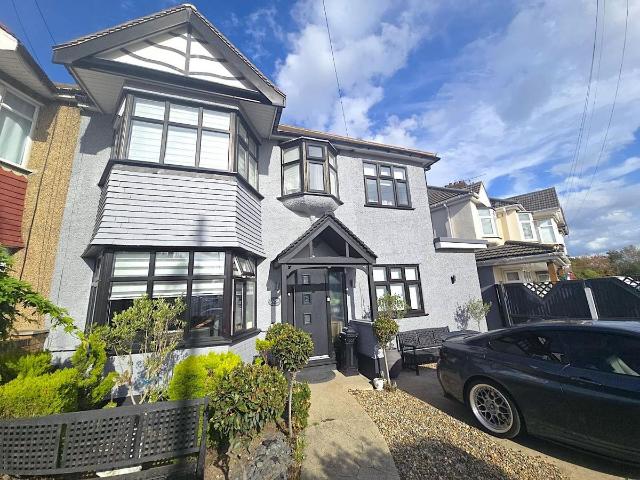 Great Cambridge Road, Waltham Cross EN8, 5 bed property to rent, £3,500 pcm | PrimeLocation