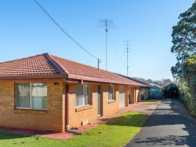 Great Central Location Toowoomba City Convenience