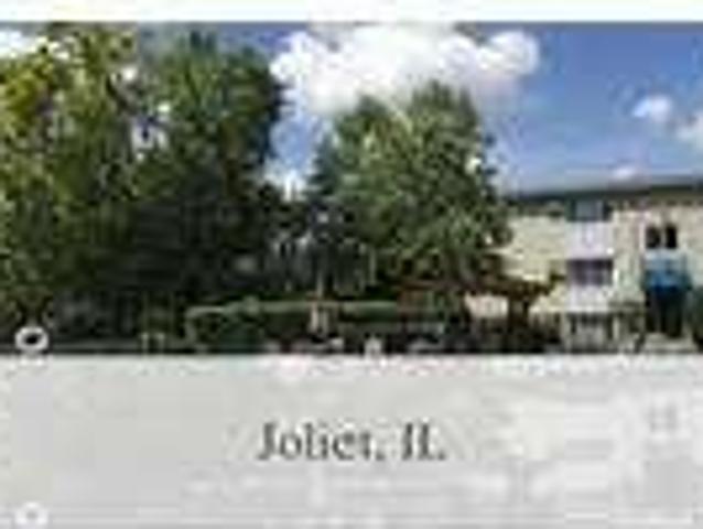 Great Central Location 1 bedroom, 1 bath