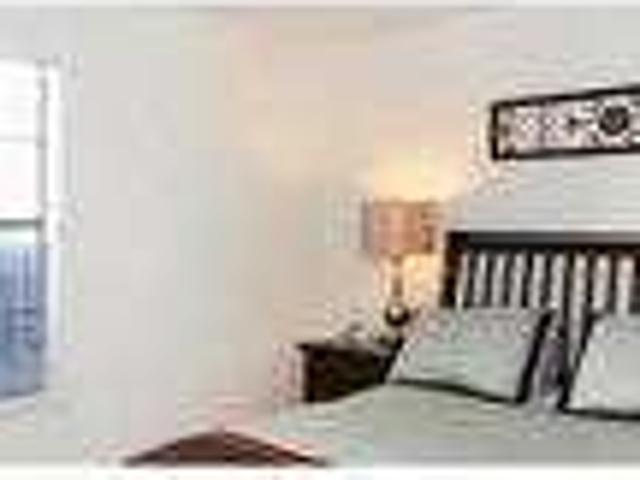Great Central Location 2 bedroom, 2 bath