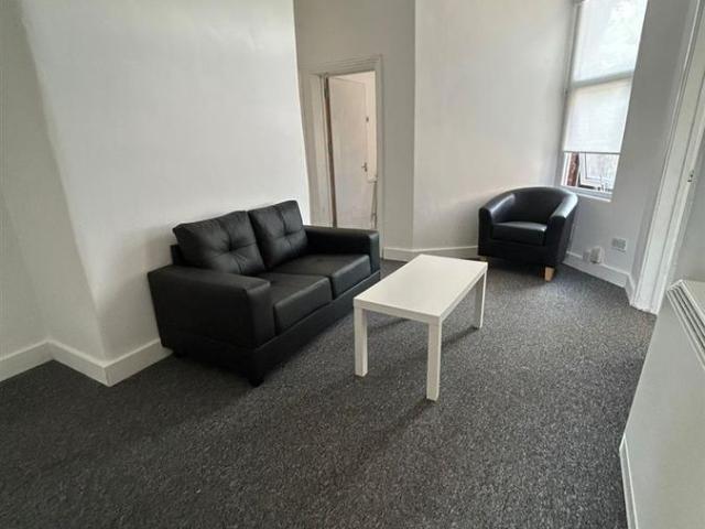 Great Cheetham Street West, Salford M7, 1 bed flat to rent, £750 pcm | PrimeLocation