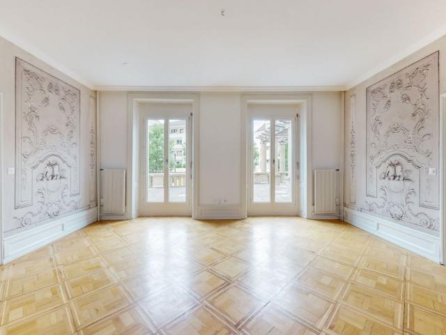 Exclusive city apartment with a spacious sun terrace!