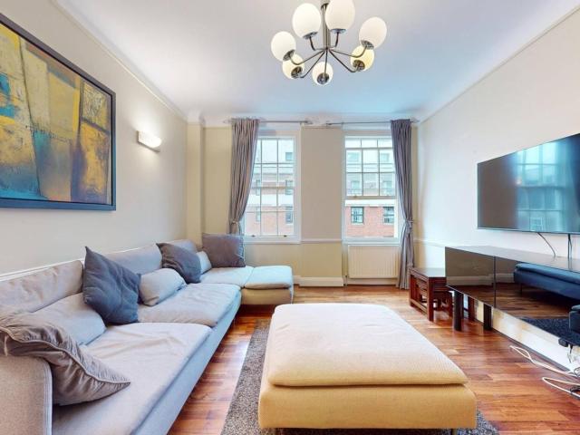 Great Cumberland Place, Marylebone