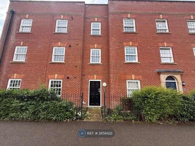Great Denham, Bedford MK40, 2 bed flat to rent, £1,200 pcm | PrimeLocation