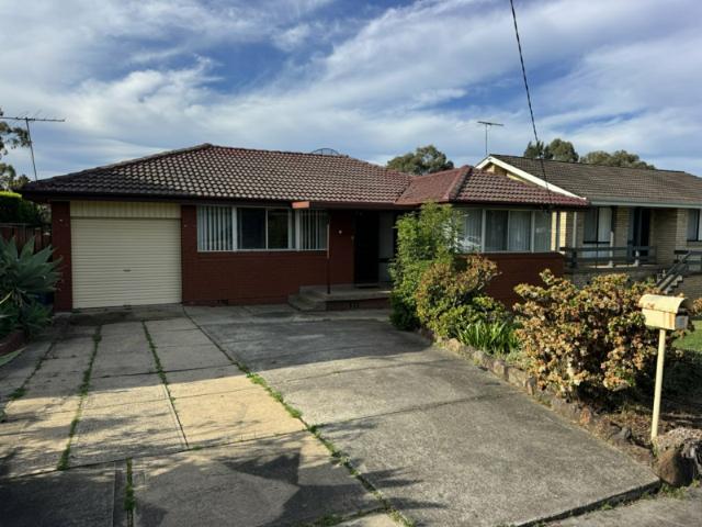 GREAT FAMILY HOME WITH TENAGE RETREAT OR INLAW ACCOMMODATION