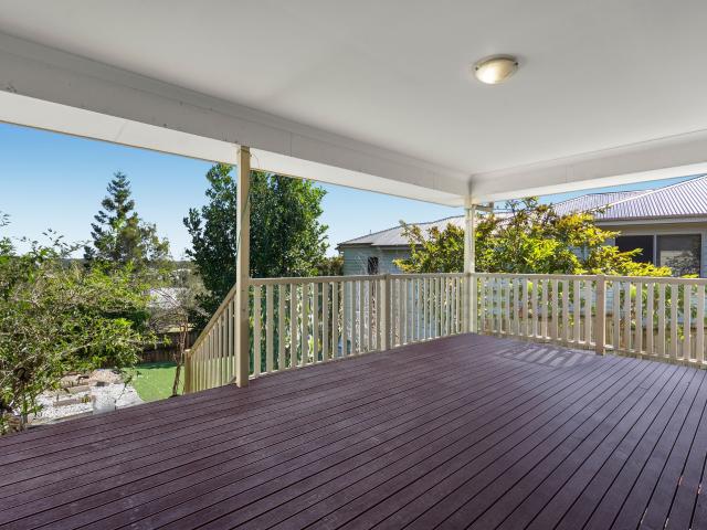 Great Family Home At Great Location!