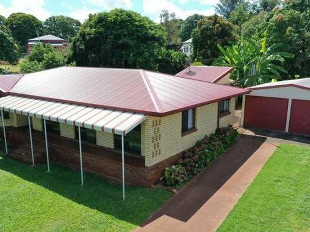 Great Family Home Centrally Located