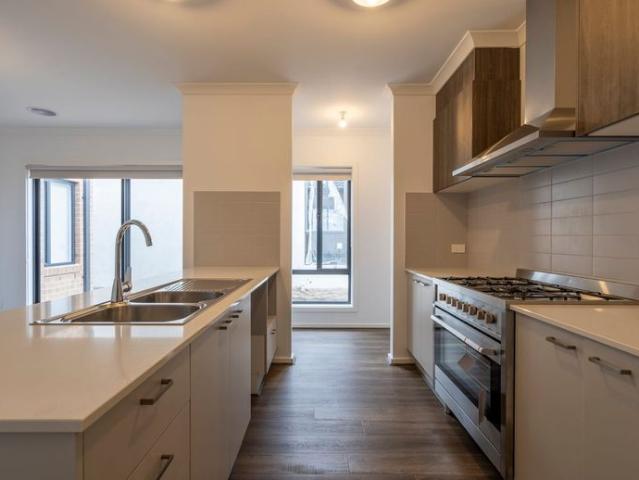 Great Family Home ! Ideal Location !