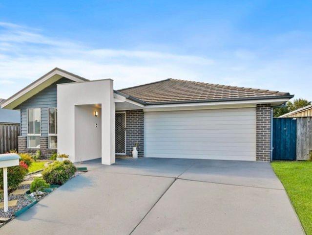 Great Family Home in Chisholm