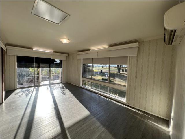 Great Family Home in Quiet Location