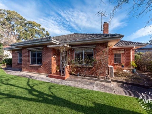 GREAT FAMILY HOME IN RURAL SETTING REGISTRATION IS REQUIRED TO VIEW PROPERTY