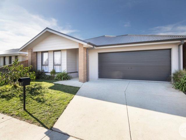 GREAT FAMILY HOME IN SMYTHES CREEK