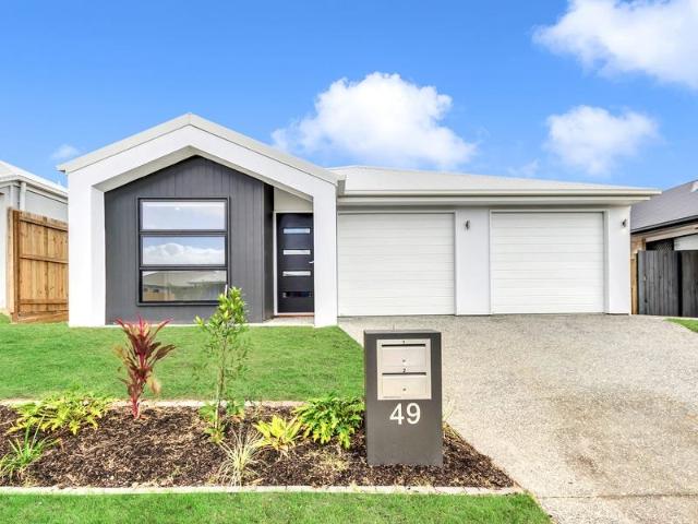 GREAT FAMILY HOME MUST SEE!