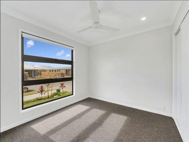 GREAT FAMILY HOME MUST SEE!
