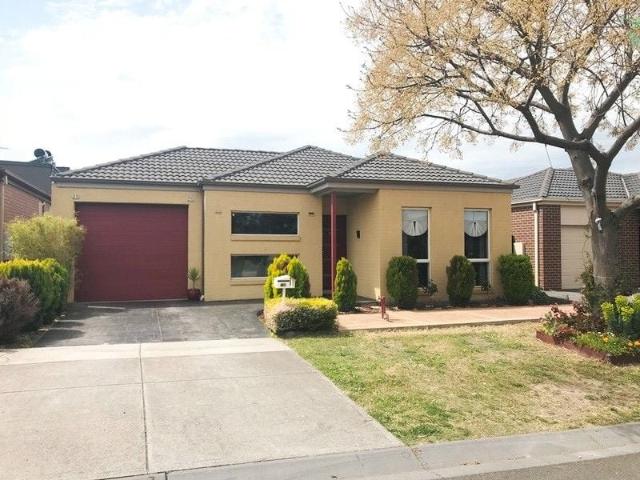 Great Family Home! Solar Power!
