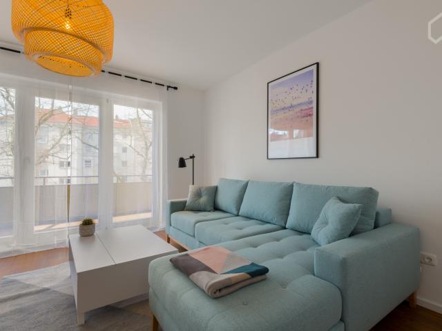 Great fashionable apartment close to ECB and riverside