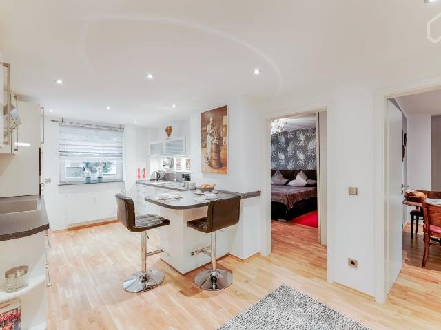 Great & fashionable apartment with balcony in the heart of Cologne !, Koln Amsterdam Apartments for Rent