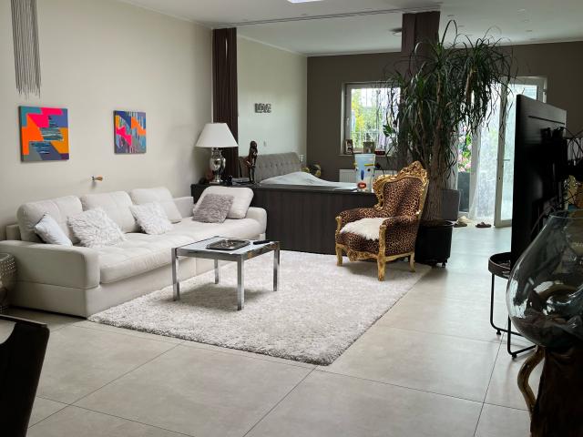 Great, fashionable suite in Köln