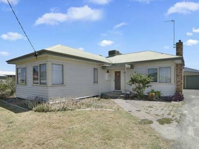 Great First Home or Investment