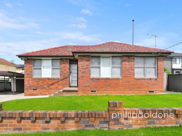 GREAT FIRST HOME BRICK, QUIET & CONVENIENT