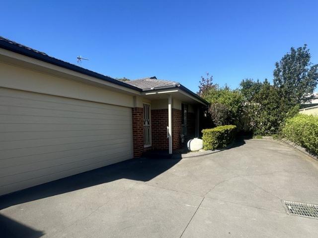 Great Freestanding Duplex