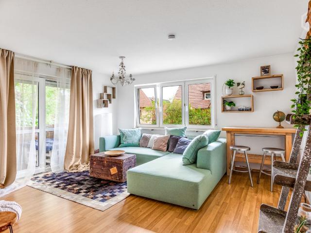 Great furnished flat 2 1/2 rooms & balcony, all inclusive, Stuttgart Amsterdam Apartments for Rent