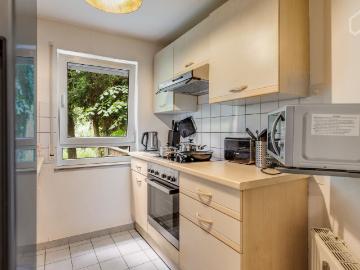 Great furnished flat 2 1/2 rooms & balcony, all inclusive, Stuttgart Amsterdam Apartments for Rent