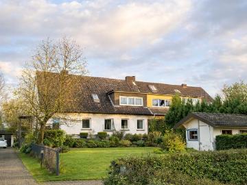 Great, gorgeous house in Schenefeld big luxury livingroom & 2 bedroom, kitchen & 2 bath