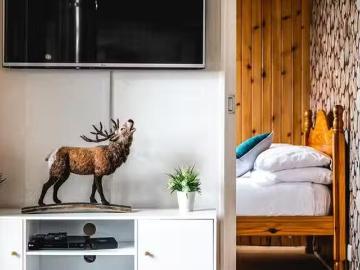 Scourie Lairg, IV27, Highlands and Islands, Shetland