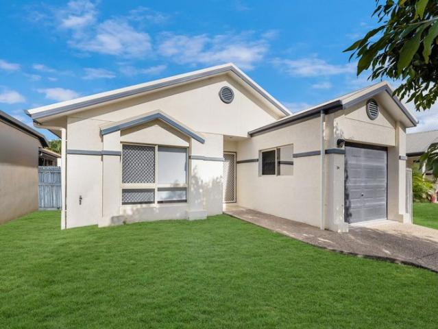 Great home minutes to Townsville Hospital and University