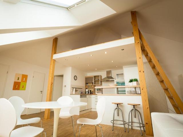 Great home in Düsseldorf, Dusseldorf Amsterdam Apartments for Rent