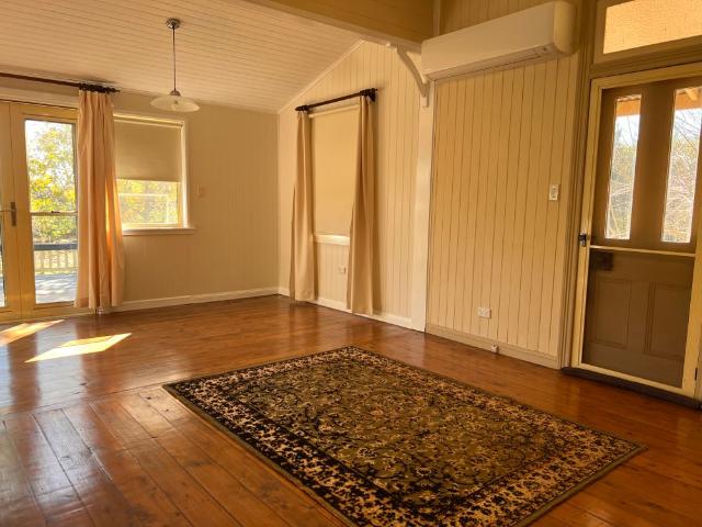 Great Home In Great Location