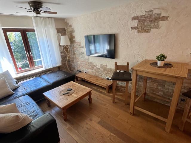 Great home located in Oldtown Heidelberg