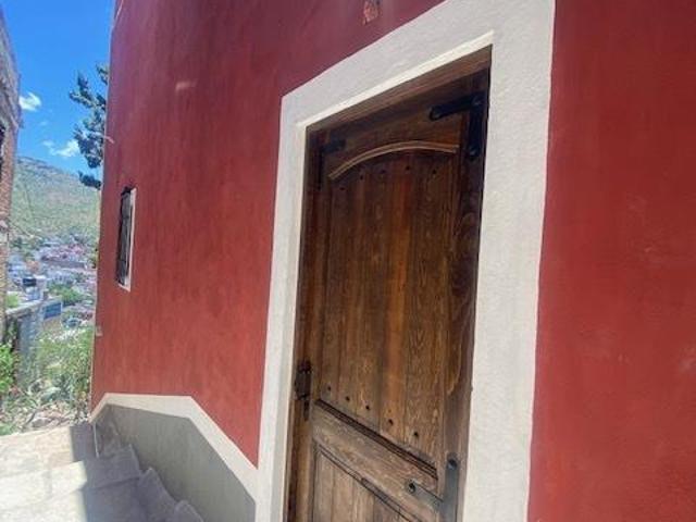 Great house w/views in Panoramica Pozuelos B