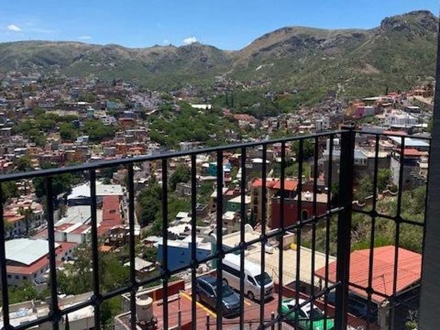 Great house w/views in Panoramica Pozuelos B