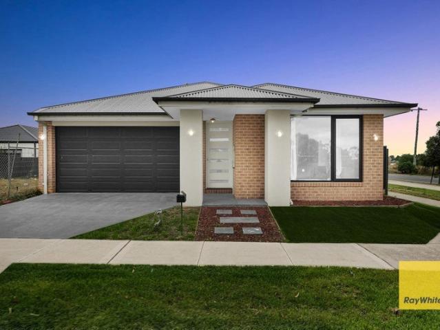 Great House in Convenient Location