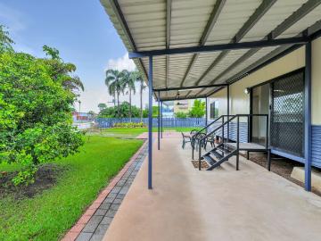 House for sale in Northern Territory - Garden